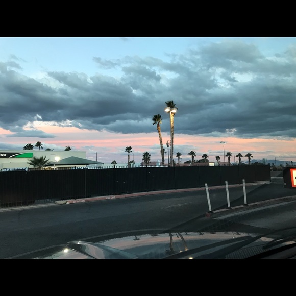 Profile Picture of Anthony Theroux (@thor1963) on Poshmark