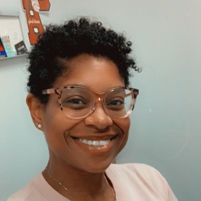 Profile Picture of Rachelle E. Wilson (@resilience08) on Twitter