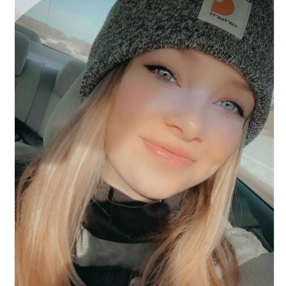 Profile Picture of Kaydn Norberg (@kay_dnn) on Poshmark