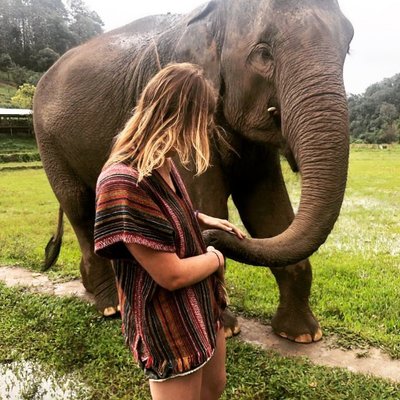 Profile Picture of Sophie Grantham (@MissGrantham) on Twitter