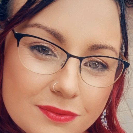 Profile Picture of Claire Brocklehurst (@clairebrocklehurs) on Tiktok