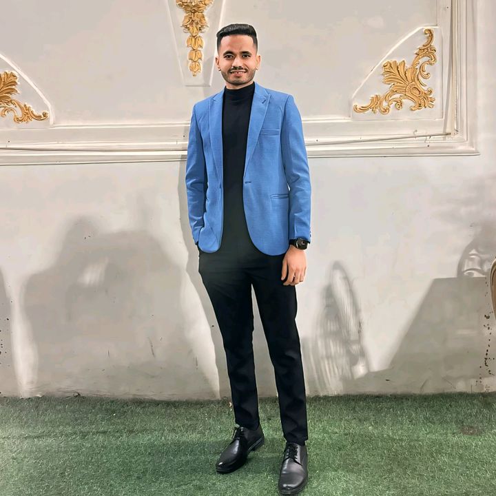 Profile Picture of Mina Abdelmalek (@minaabdelmalek) on Tiktok