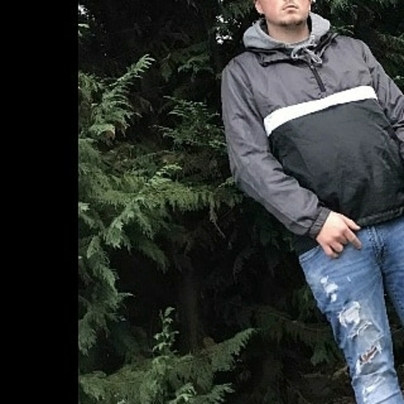 Profile Picture of Nathaniel Rosell (@natethegrate770) on Poshmark