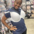 Profile Picture of Tia Symone Dozier (@tia.dozier) on Facebook