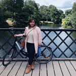 Profile Picture of Jie Ling (@lingsnaps) on Instagram