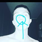 ChampagneGullo - Instagram Profile Picture of ChampagneGullo (@simone__llogu) on Instagram