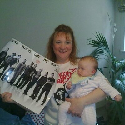 Profile Picture of Jennifer Squires (@jennifersquire1) on Twitter