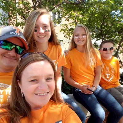 Profile Picture of Dustin Browning (@dbrowning935) on Twitter