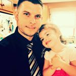 Profile Picture of Chris DeMello (@demello88) on Instagram