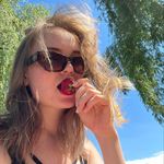 Profile Picture of MARINA (@gorbatenko.marro) on Instagram