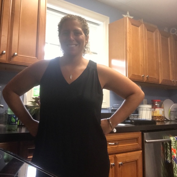 Profile Picture of Melissa Coder (@redocmiss) on Poshmark