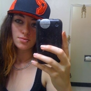 Profile Picture of Lisa Ledford (@tearsofalycan) on Myspace