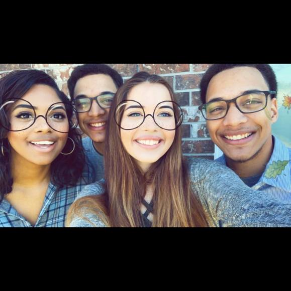 Profile Picture of Artemis Jimenez (@artemis911) on Poshmark