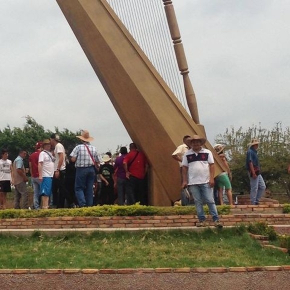 Profile Picture of Francisco jose Doria doria (@19925135) on Poshmark