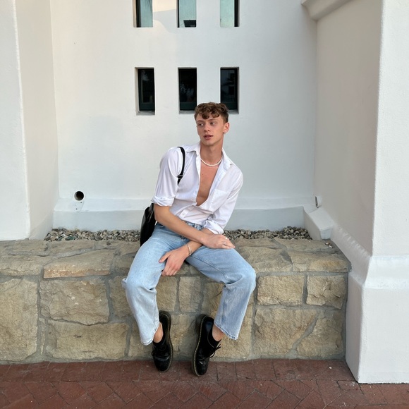 Profile Picture of Matthew Schroeder (@maattheewevan) on Poshmark