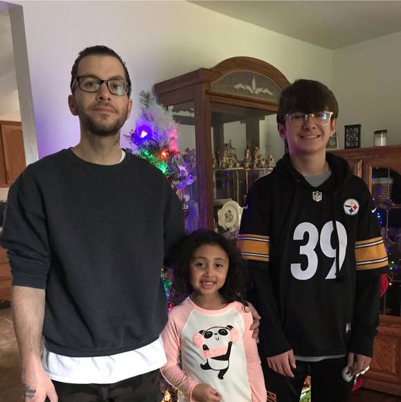 Profile Picture of Beverly Hogan (@bevybaby55) on Poshmark