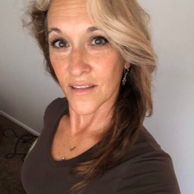 Profile Picture of Debbie Conner (@debbiec74046491) on Twitter