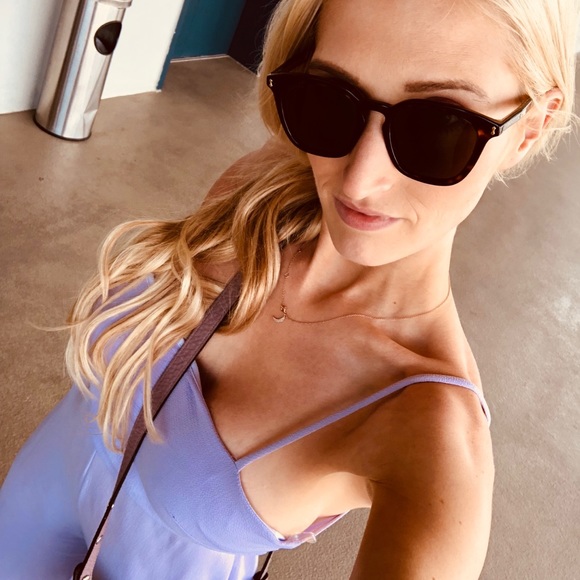 Profile Picture of Julie Tommeraas (@julietomato811) on Poshmark