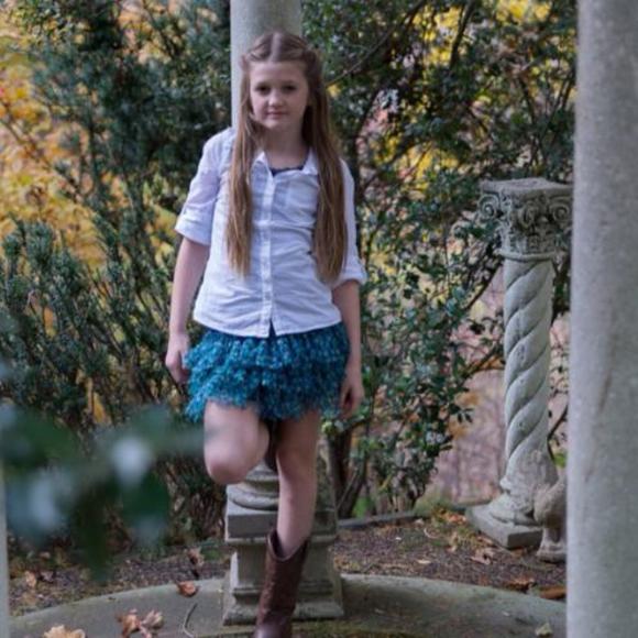 Profile Picture of Kadence Crooker (@kadencecrooker) on Poshmark