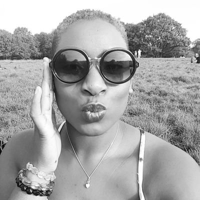 Profile Picture of Shan Lin (@Shanlin24) on Twitter