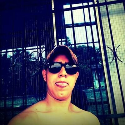 Profile Picture of Robert Henkleon Twitter