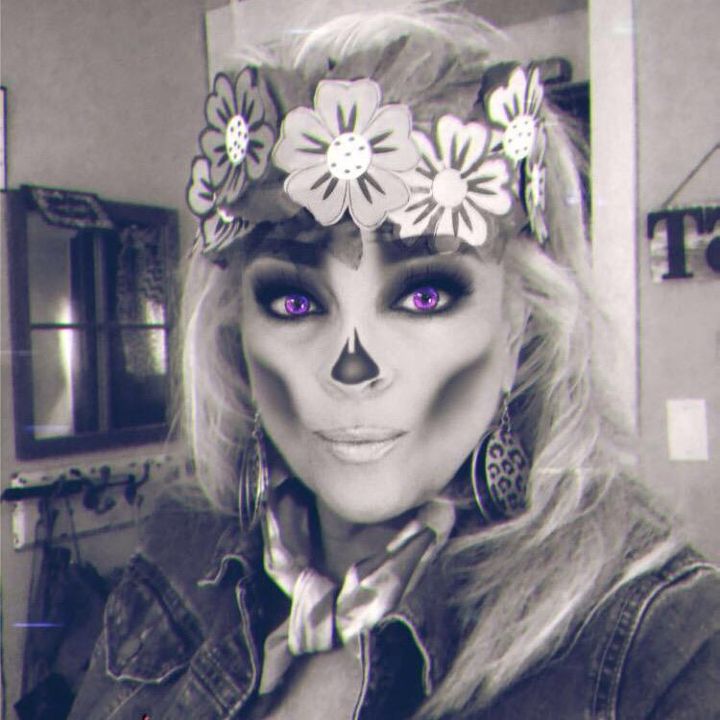 Profile Picture of   Lyn White Bryan (@bpdlyn)... (@bpdlyn) on Tiktok