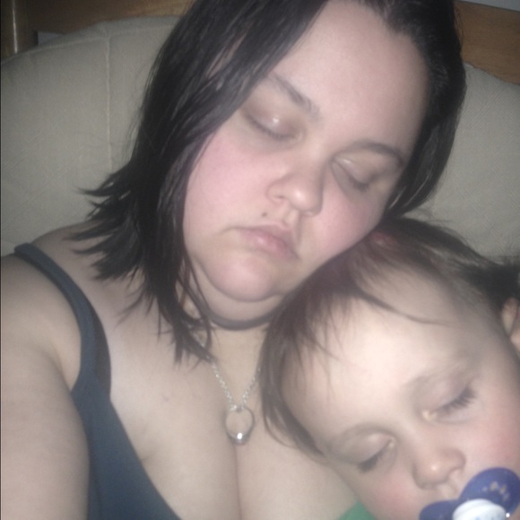 Profile Picture of Alison Haynes (@kimicora89) on Poshmark