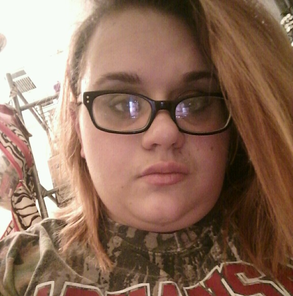 Profile Picture of Courtney Read (@sassylove1991) on Poshmark