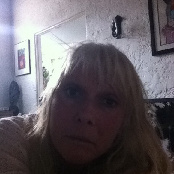 Profile Picture of Susan Stemarie (@ssainte21) on Poshmark