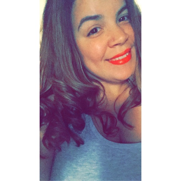 Profile Picture of Katherine Ocasio (@oneofakindx33) on Poshmark