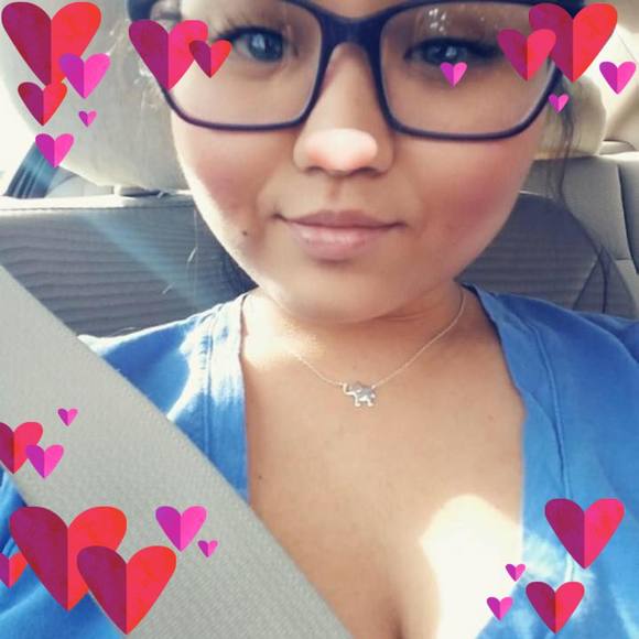 Profile Picture of Lisa Jung (@lisajung577) on Poshmark