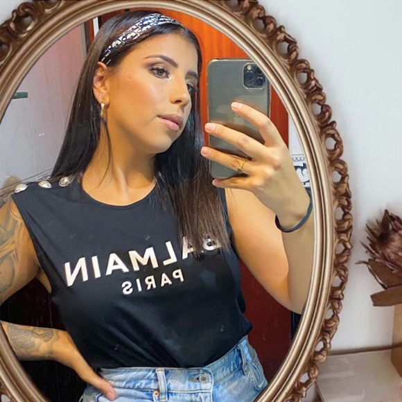 Profile Picture of Maile Cornett (@mcortt) on Poshmark