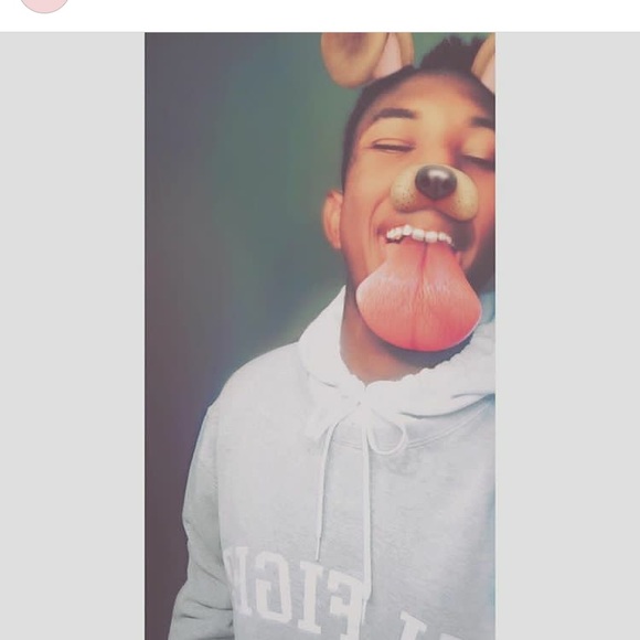 Profile Picture of Seth Roberts (@sethroberts0208) on Poshmark