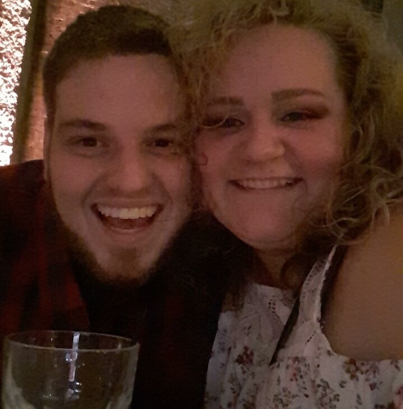 Profile Picture of Madison Lindborg (@zodibear16) on Poshmark