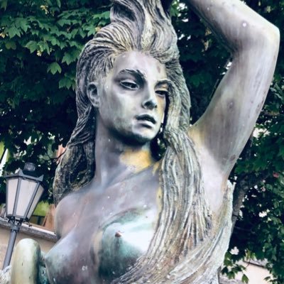 Profile Picture of Tom Wakefield (@TomWakefield13) on Twitter