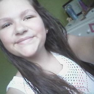 Profile Picture of Claudia Sharpon Twitter