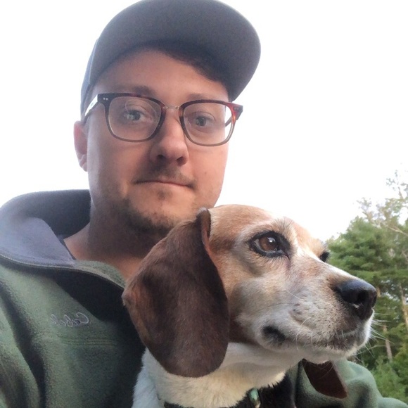 Profile Picture of Jon Van steen (@jon_van) on Poshmark