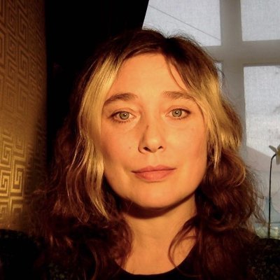 Profile Picture of Lisa A Knapp (@LisaKnappMusic) on Twitter