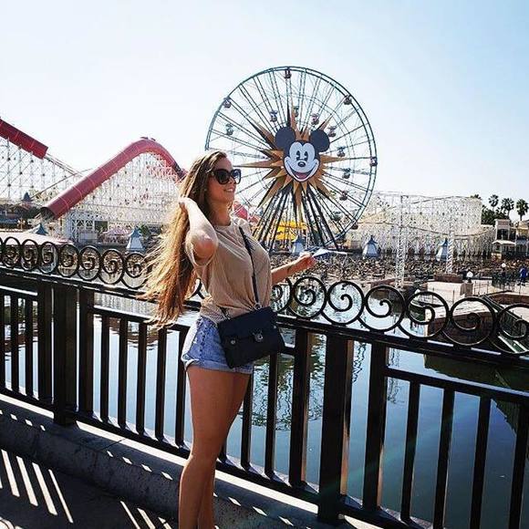 Profile Picture of Emilie Simonsen (@emiliefsimonsen) on Poshmark