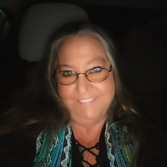 Profile Picture of Janice Godeaux (@drunkie) on Poshmark