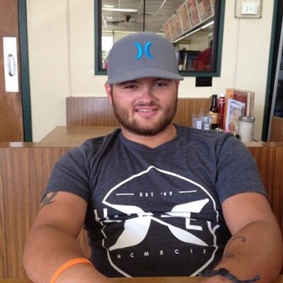 Profile Picture of Gary Stapleton (@pawsy23) on Twitter