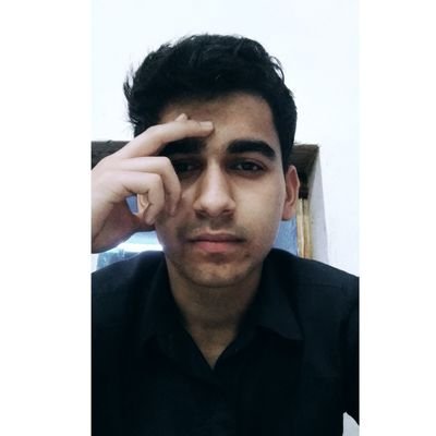 Profile Picture of Navneet (@_farzi_doc_) on Twitter