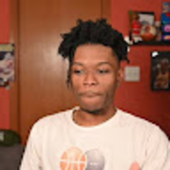 Profile Picture of Christian Mentch (@mentch365) on Poshmark