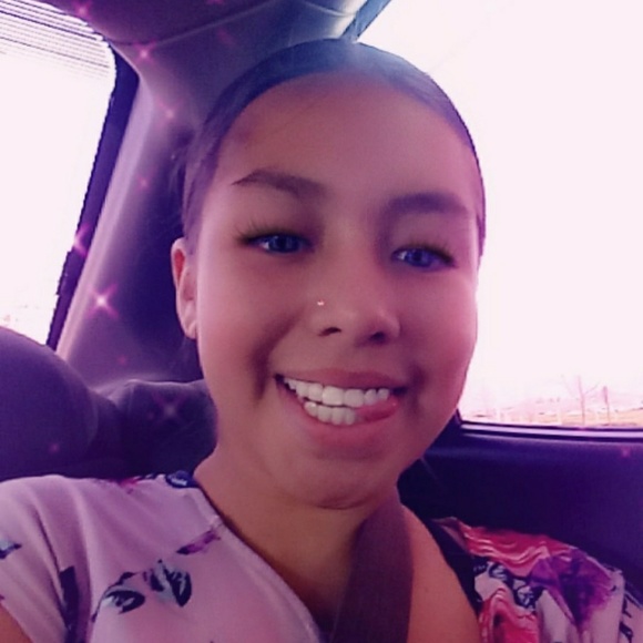 Profile Picture of Daniela Rubio (@drubio2019) on Poshmark