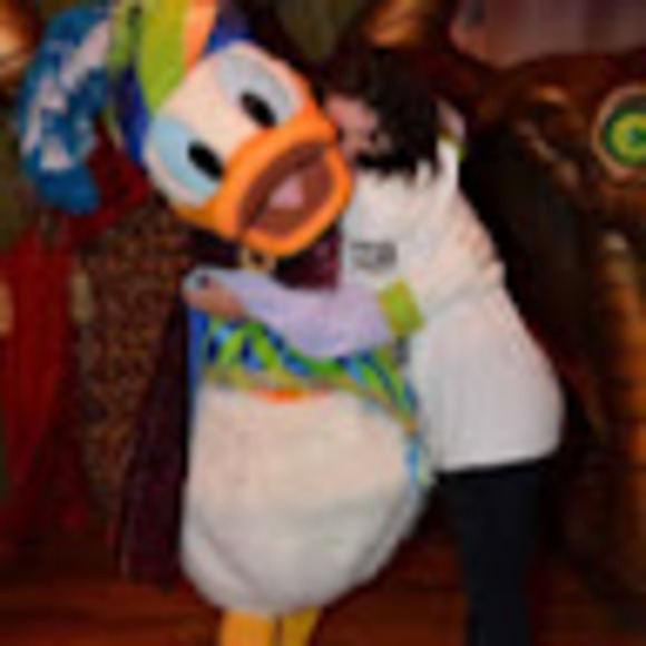 Profile Picture of Hannah Gabusi (@hxgabusi) on Poshmark