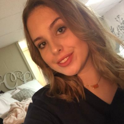 Profile Picture of Amanda Lucci (@amandalucci2) on Twitter