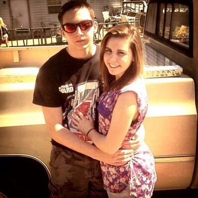 Profile Picture of Courtney Watts (@WattsDillon17) on Twitter