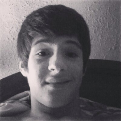 Profile Picture of Zach Honeycutt (@dingyberry80) on Twitter