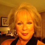 Profile Picture of Debra Lawrence (@debbiesells1000) on Instagram