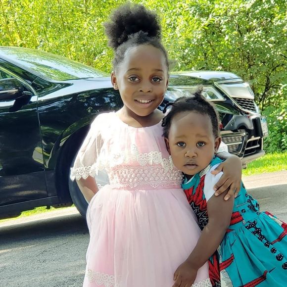 Tanita Philips - Poshmark Profile Picture of Tanita Philips (@habbym123) on Poshmark